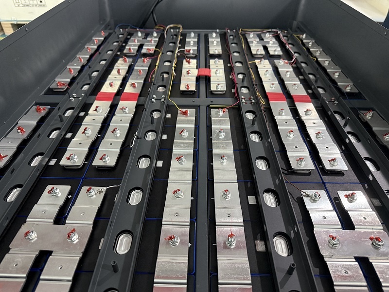 Baterai LiFePO4 Vertikal Berge - Lifepo4 Battery Pack ulasan dan harga